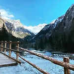 A Fil Di Cielo 3* Val Masino